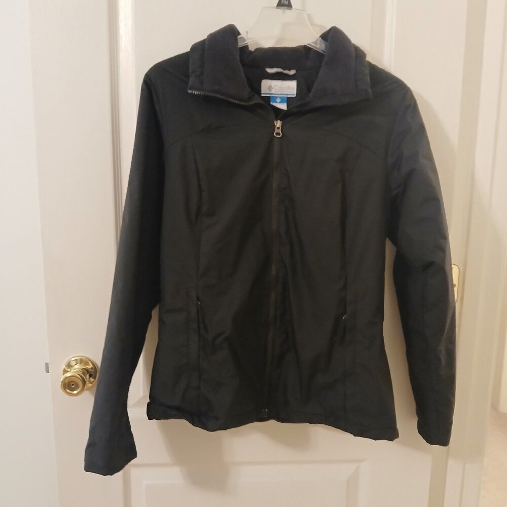 Columbia Size M Black Jacket (pre-loved)